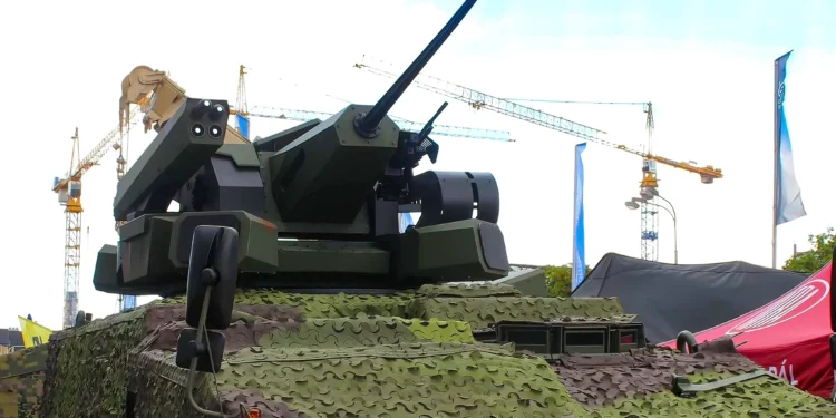 CSG y Rafael presentan UT30MK3: estación de armas remotas C-UAS de 30 mm
