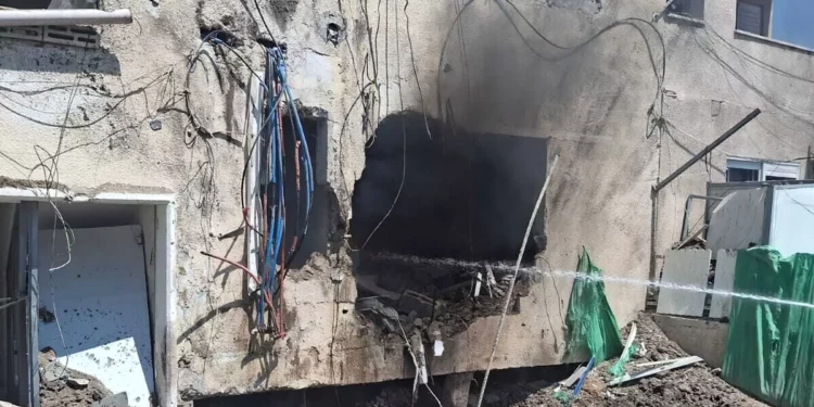 Un dron iraní alcanza por primera vez una vivienda israelí