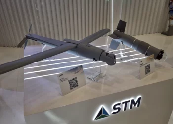 Roketsan presenta en IDEF 2025 la munición merodeadora Alpagut con alcance de 60 km