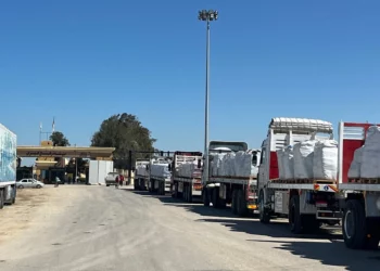 Egipto reanuda el envío de ayuda a Gaza con inspecciones israelíes