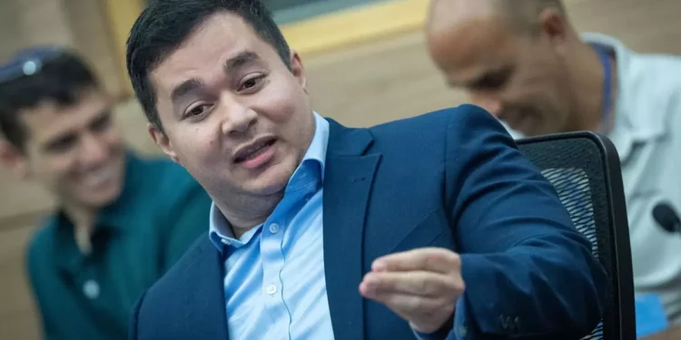 Un MK nacido en Canadá arremete contra su antigua casa por reconocer el Estado palestino