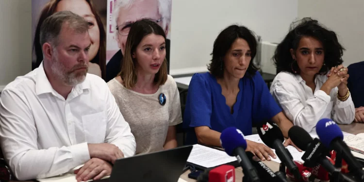 Francia exige liberación de ciudadanos acusados de espiar para el Mossad en Irán