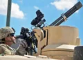 EE. UU. prueba Abrams con ametralladora M134 para defensa cercana contra drones