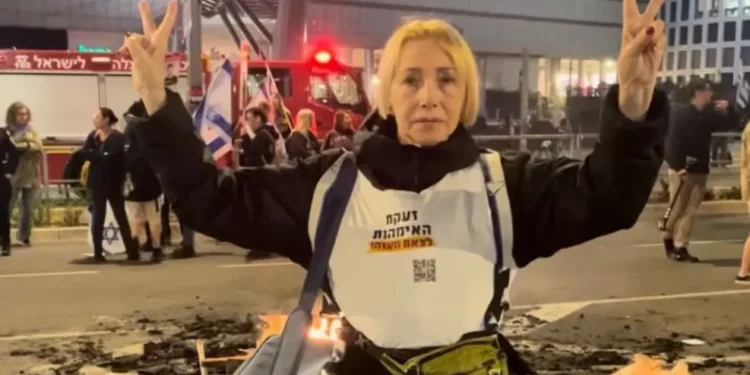 Mujer de 73 años acusada de planear asesinato de Netanyahu con lanzagranadas