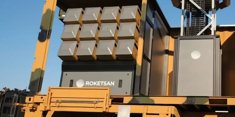 Roketsan presenta lanzador contenedor de EREN para ataques profundos
