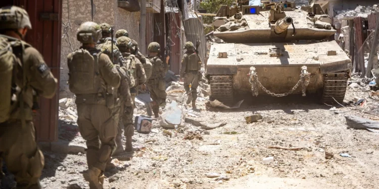 Las FDI dicen que atacaron más de 100 objetivos terroristas en Gaza