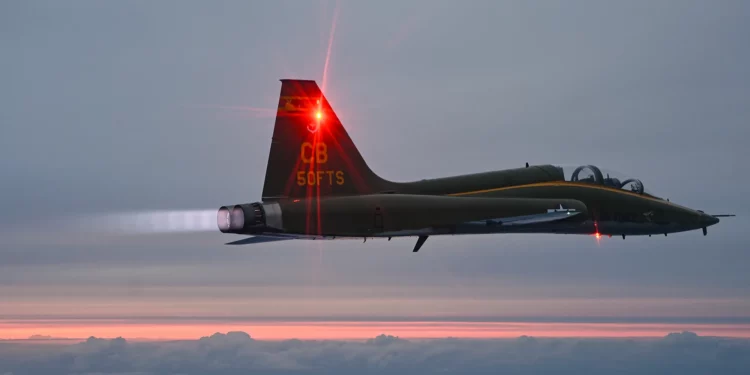 Ataque final de las serpientes: Desactivado el 50º Escuadrón de Entrenamiento Aéreo