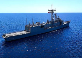 La OTAN refuerza su flanco marítimo con el despliegue turco del TCG Gelibolu