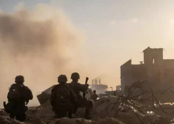 Comandante y dos soldados israelíes heridos por explosivo en Gaza