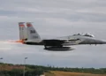 Asiento trasero del F-15D se eyecta accidentalmente después de aterrizar