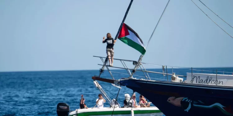 Greta Thunberg anuncia una nueva flotilla de ayuda a Gaza: esta vez con “docenas de barcos”