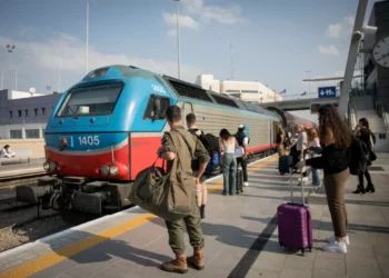 Israel Railways ralentiza trenes debido al calor extremo