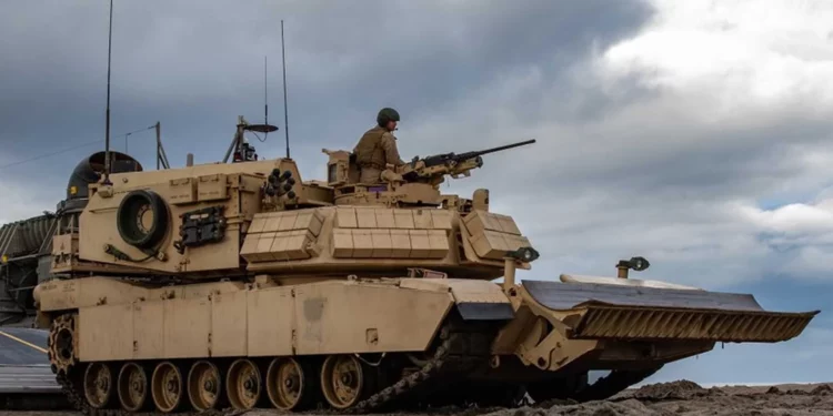 Polonia compra 25 vehículos M1150 ABV por $115 M con entrega en 2029