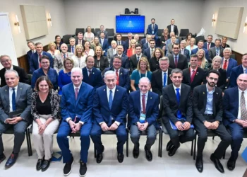 Netanyahu informa a los miembros visitantes del Congreso de EE. UU. sobre la guerra en Gaza