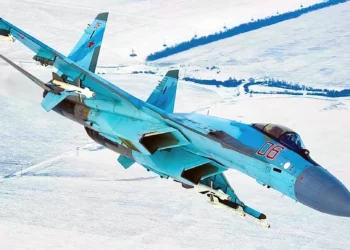 El Su-35 ruso proporciona cobertura para los ataques rusos en Ucrania
