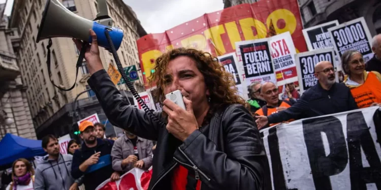 Primera parlamentaria en Argentina procesada por publicaciones antisemitas en redes