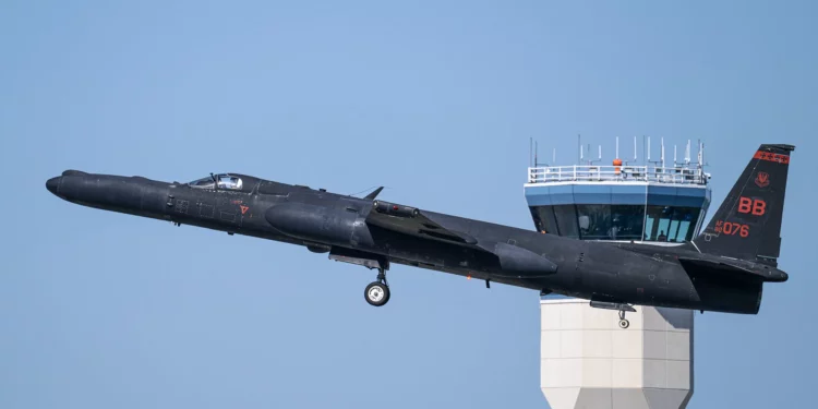 Dragon Lady en Oshkosh: Entrevistas exclusivas con pilotos del U-2